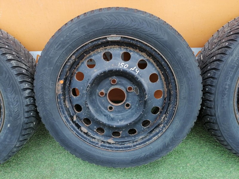 Corolla №4 резина зимняя Nokian Hakkapeliitta 8 205/55 R16 94T 1413 комплект