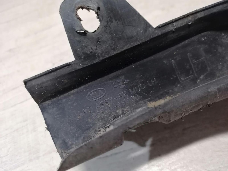 Ceed №3 брызговик задний левый