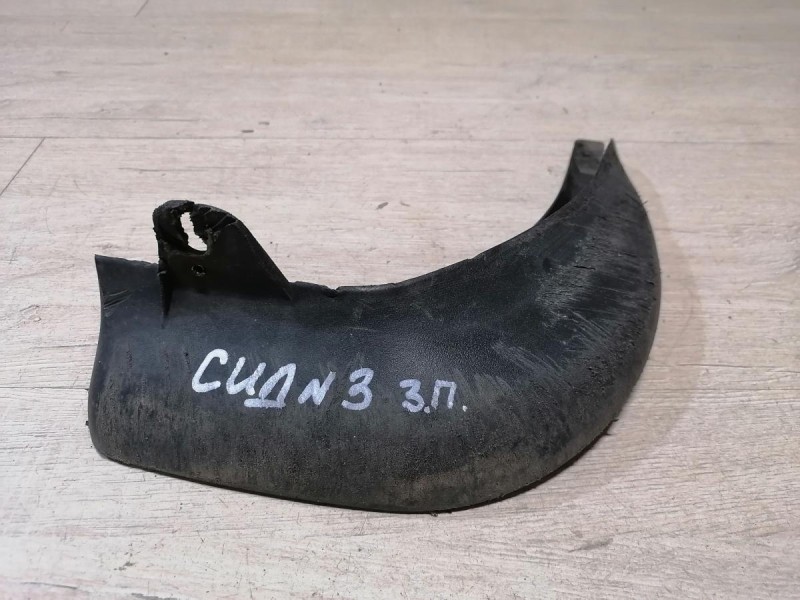 Ceed №3 брызговик задний правый деф