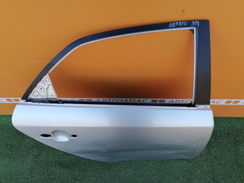 Cerato 2 №1 дверь задняя правая деф