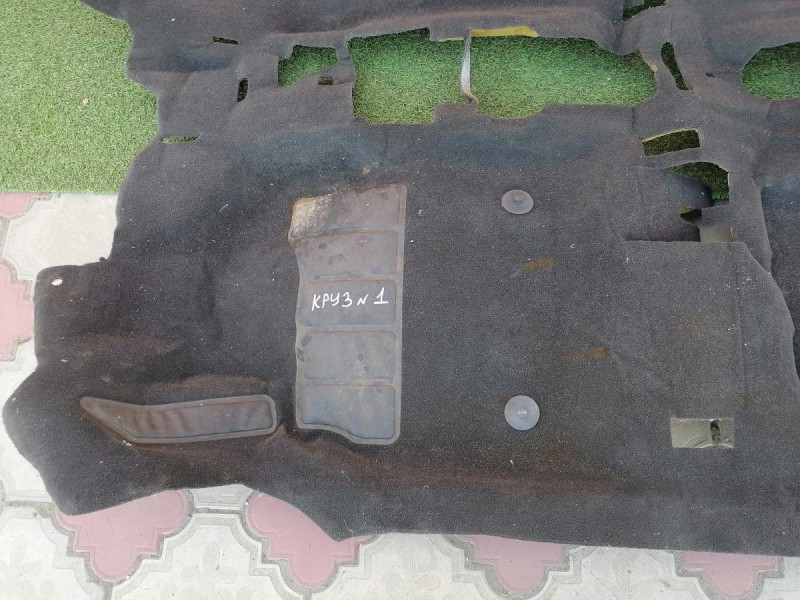 Cruze №2  пол салона ковер