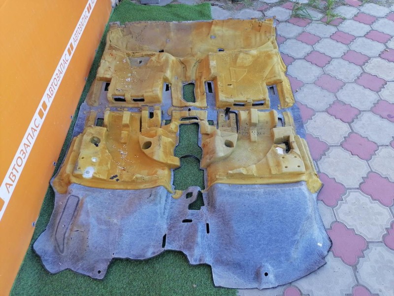 Cruze №2  пол салона ковер