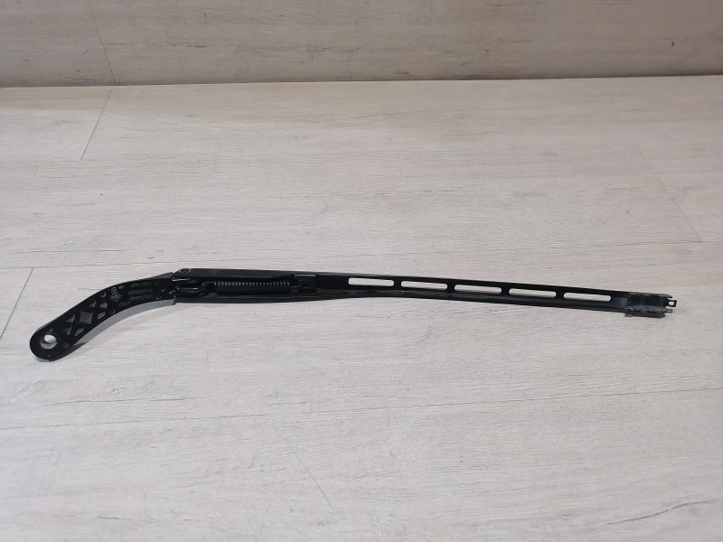 Citroen C4 №1 поводок дворника правый