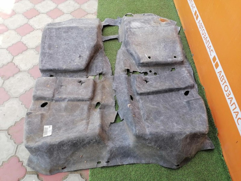 Citroen C4 №1 пол салона