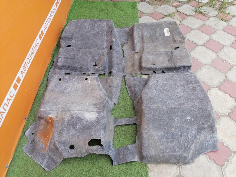 Citroen C4 №1 пол салона