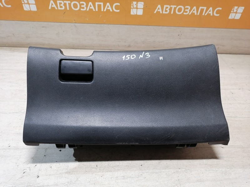 Corolla №3 бардачок нижний