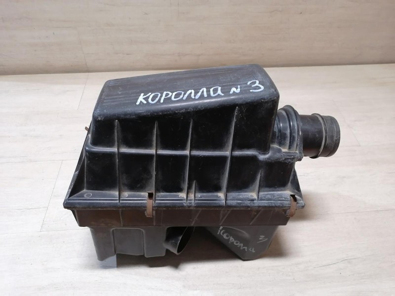 Corolla №3 корпус воздушного фильтра