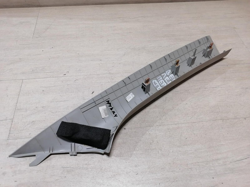 Cruze №4 обшивка передней стойки верхняя левая